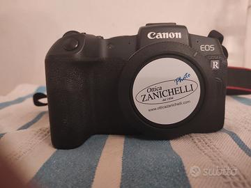 Fotocamera FF Canon RP