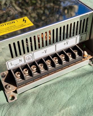 alimentatore switching 220V - 24V DC  - 12,5A