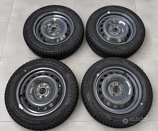 Fiat Panda set completo cerchi piu gomme invernali