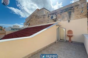 Zona Centrale Bivani con terrazzino