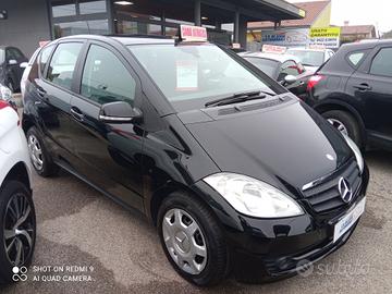 Mercedes-benz A 160 CDI BlueEFF AUT Executive