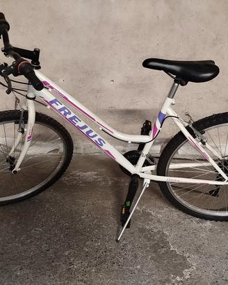 Mountain Bike  Frejus