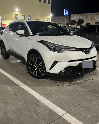TOYOTA C HR LOUNGE 1.8