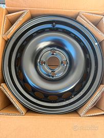 Set 4 cerchi in acciaio 15” – 4,5Jx15 H2 ET35