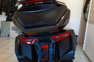 honda goldwing tour dct