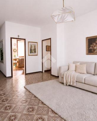 4 LOCALI A MISSAGLIA