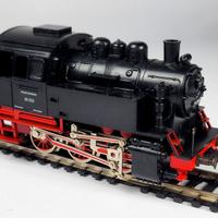 Fleischmann Locomotiva 80 005  DBB - HO