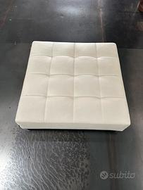 Pouf Zanotta mod. Alfa  in pelle trapuntata