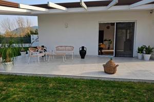 Villino indipendente con parcheggio