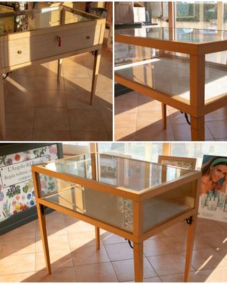 arredamento negozio/ufficio mobili e vetrine
