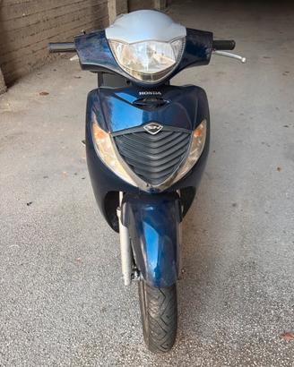 Honda sh 150