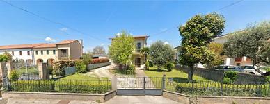 Ampia singola con grande magazzino e giardino 1700