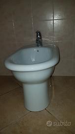 Sanitari ( bidet)leggere descrizione 