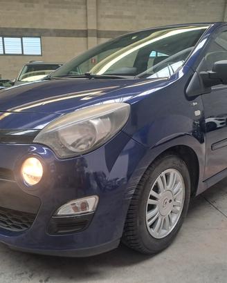 RENAULT TWINGO 1.2 BENZINA *OK NEOPATENTATI*
