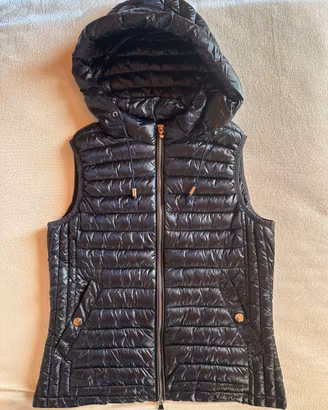 Piumino leggero, smanicato donna, Kate cut, S