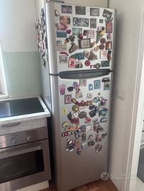 Frigorifero Indesit con congelatore