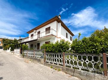 VILLA SINGOLA A CEPAGATTI
