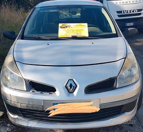 Ricambi vari renault clio anno 2005 cc 1.1b
