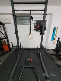RACK AUTOPORTANTE STRENGTH SHOP + ACCESSORI