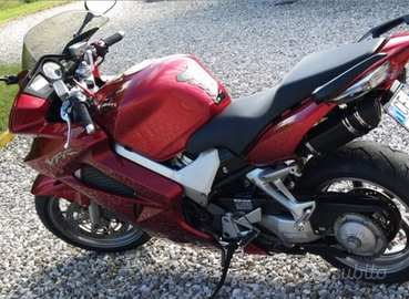 Honda vfr800