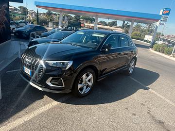 AudiQ3