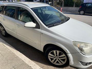Opel Astra SW 1700 TDI 125 cv  anno 2007