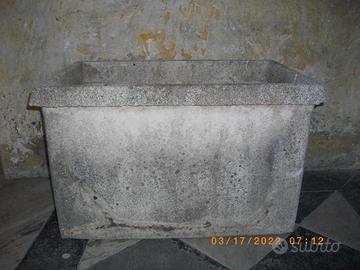 Lavatoio in cementina