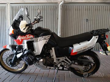 Honda Africa Twin 750