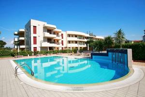 TRILOCALE IN RESIDENCE P.ZZA AURORA 30.05-06.06