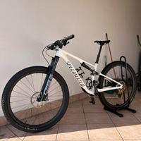 Specialized Epic 8 Comp M con Roval Control