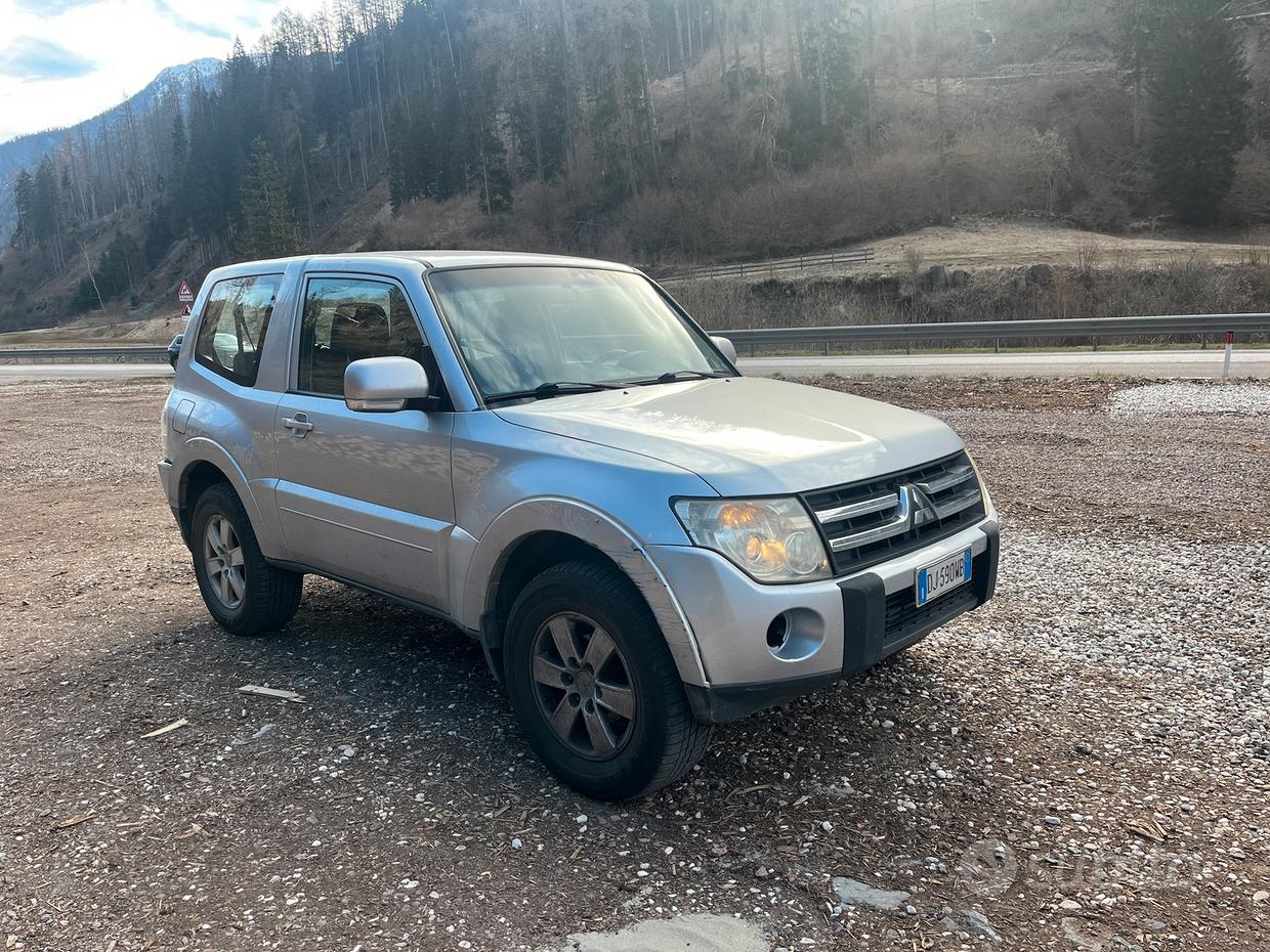 MITSUBISHI Pajero (2006-2009)