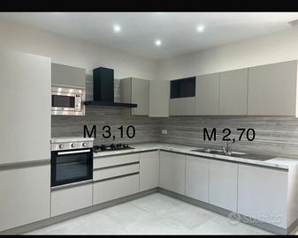 Cucina angolare pari sl nuovo