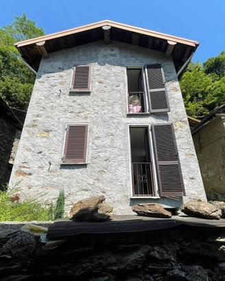 Casa indipendente di 87 m² con 2 locali a Garzeno