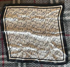 Foulard Liu Jo