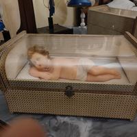 bambino Gesu" in cera con carillon e teca con chiu