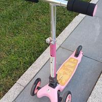 Monopattino bambina 