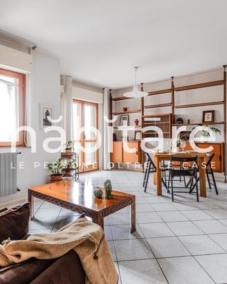 Quadrivano Luminoso con Ascensore,Cantina P.auto