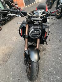 Honda CB 650 R