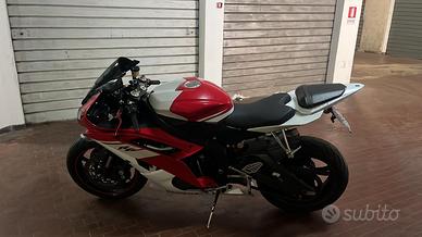 Yamaha r6 2010