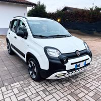 fiat panda cross 1.0 Hybrid 