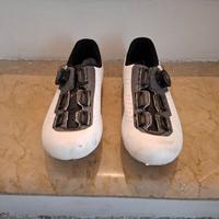 Scarpe da ciclismo su strada