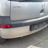 Paraurti Posteriore Opel Corsa C -2005
