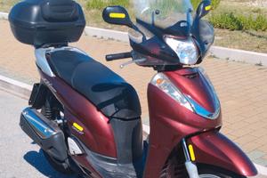 Honda SH 300 i