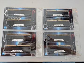 4x G.Skill Ripjaws V 16GB Kit DDR4 (2x8GB) 3200MHz