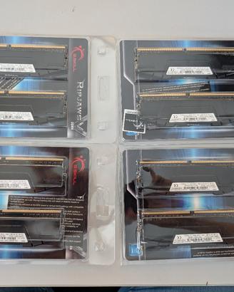 4x G.Skill Ripjaws V 16GB Kit DDR4 (2x8GB) 3200MHz