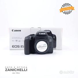 Canon 850D Body 1000 Scatti Usato (G120)