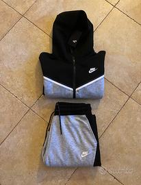 Tuta nike tech