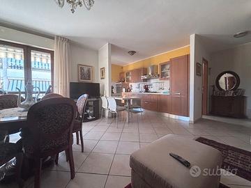 PE 139 Villa con giardino e garage