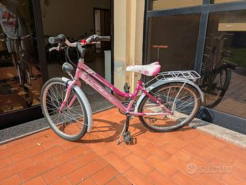 Bici da ragazza Vicini