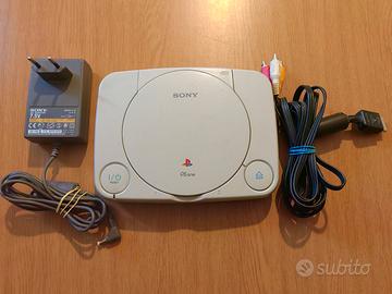 Ps One Schp 102 (Solo console e Cavi)